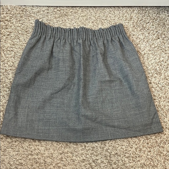 Bundle - J. Crew Paper Bag Gray and Red Mini Bubble Pull On Skirts - Size 2 & 4 - Picture 6 of 11